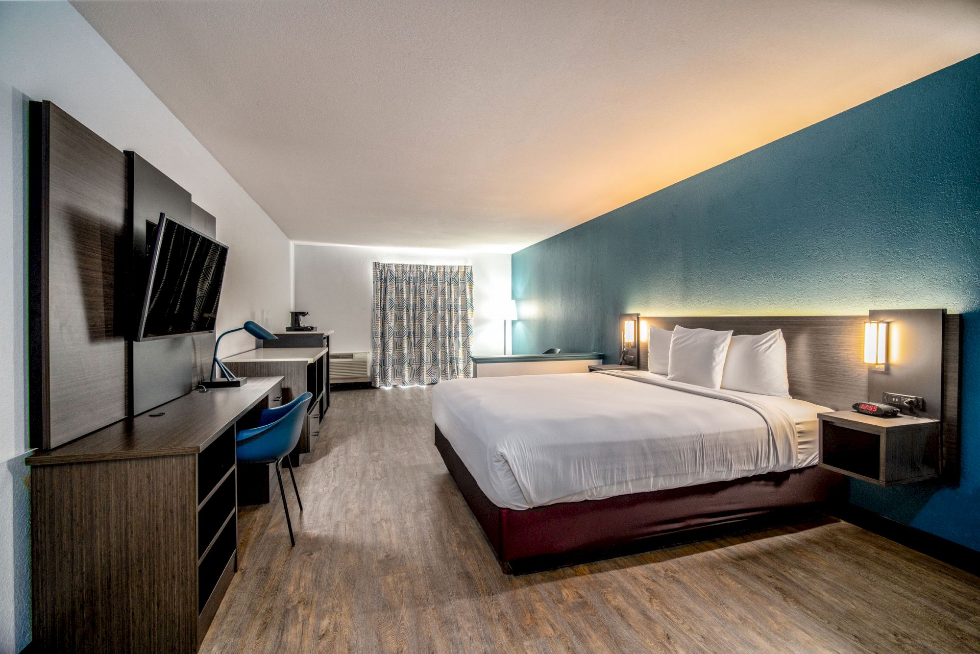 Studio 6 Suites Lawndale